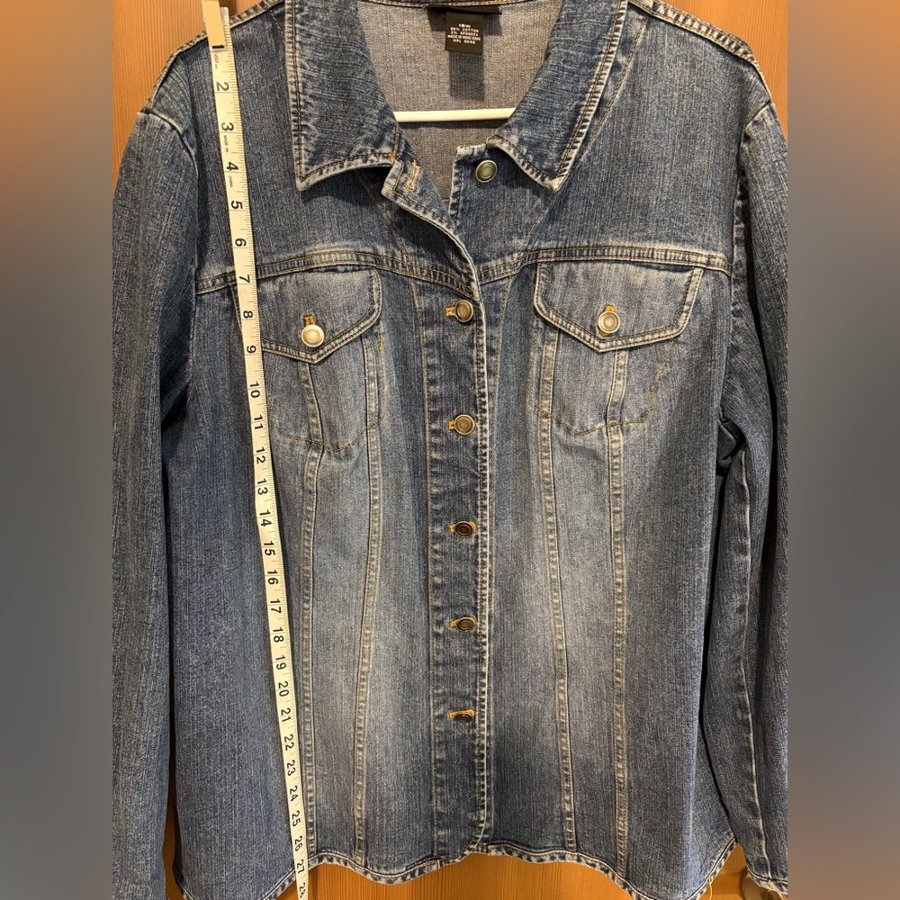 Jean jacket - Picture 8 of 8